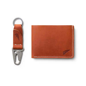 Bifold Wallet & Leather Keychain Gift Box in Oro Legacy Leather 95086 | Red Wing