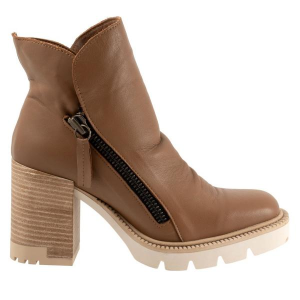 Women's Bueno Elliott Dress Boots Casual 40 Walnut