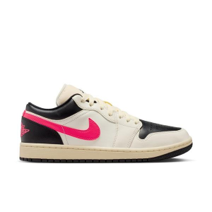 Women's Air Jordan 1 Low Sneakers 7.5 Regular Pale Ivory/Racer Pink-Black-Muslin