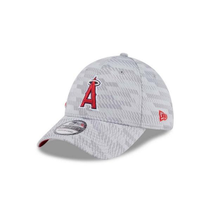 Los Angeles Angels New Era 2025 Clubhouse 39Thirty Stretch Fit Hat M/L Grey Heather