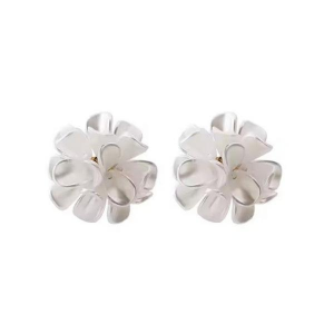 LINNY CO Mason Pearl Flower Earrings Pearl