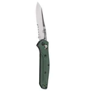 BENCHMADE 940 3.4" Reverse Tanto Serrated Edge Satin Finish - Benchmade